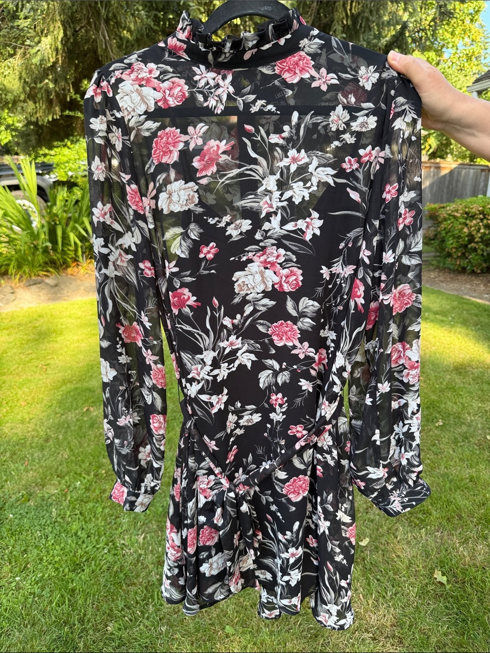Women's Black Floral Long-Sleeve Ruffle-Neck Dress - Pink & White Blooms